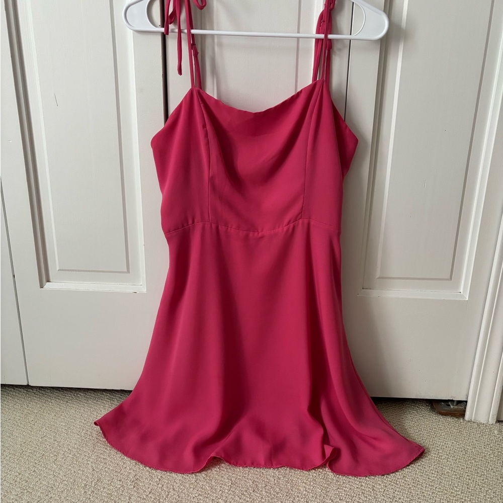 Chic Pink Spaghetti Strap Dress
